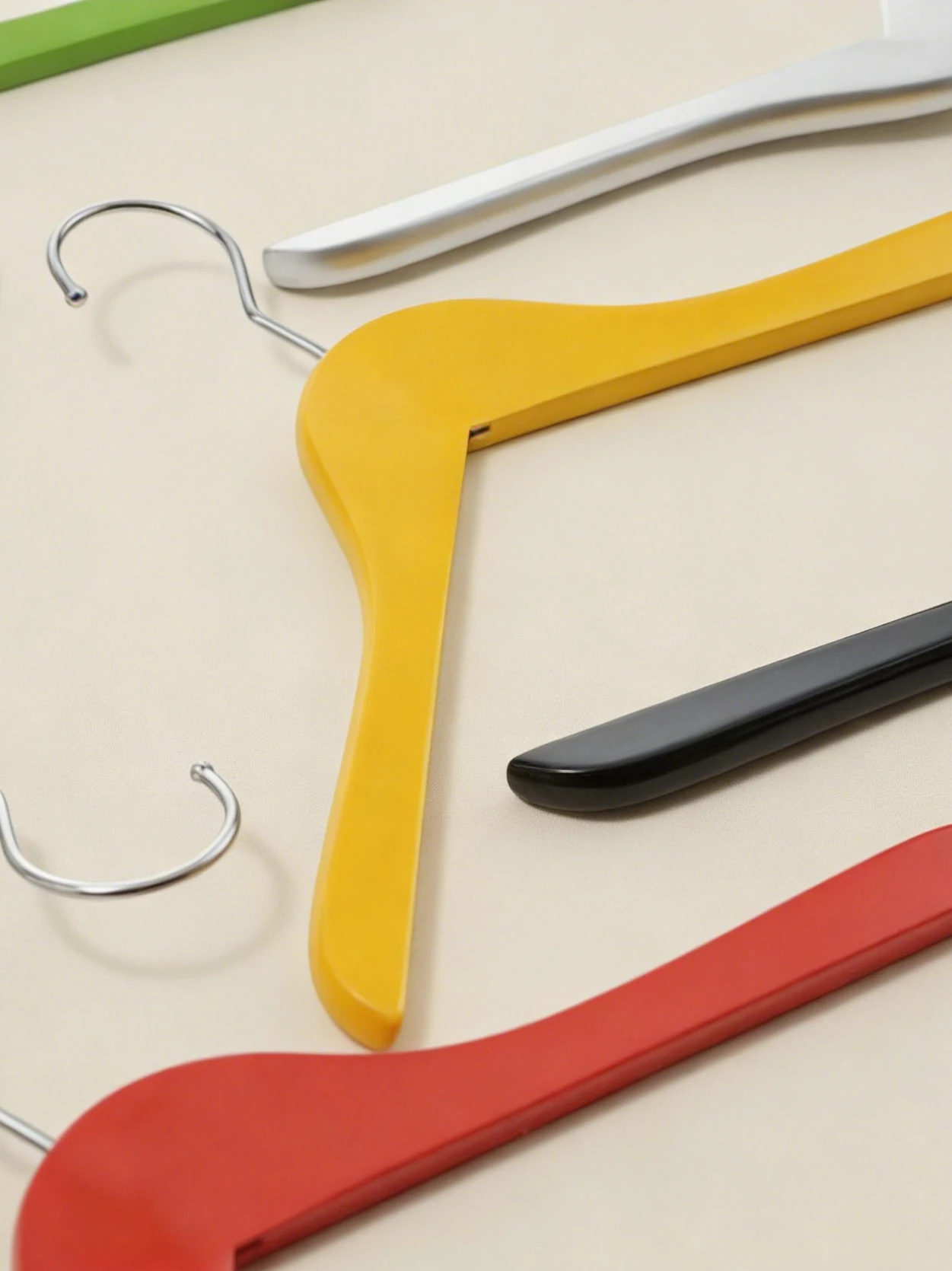 Plastic Suit Hangers with Wood Grain for a Taizhou Suit Store — 4