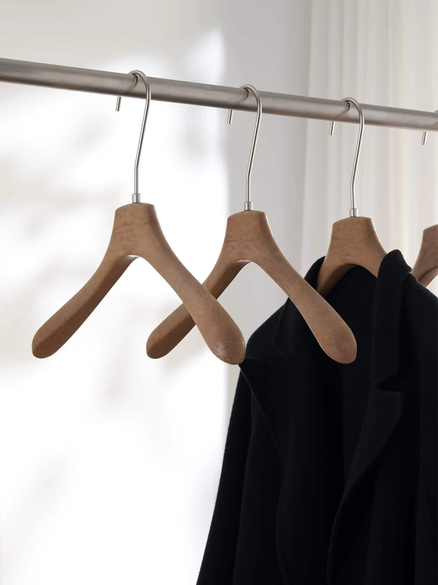 Brown Resin Hangers Series for Premium Retail Display — detail view 1