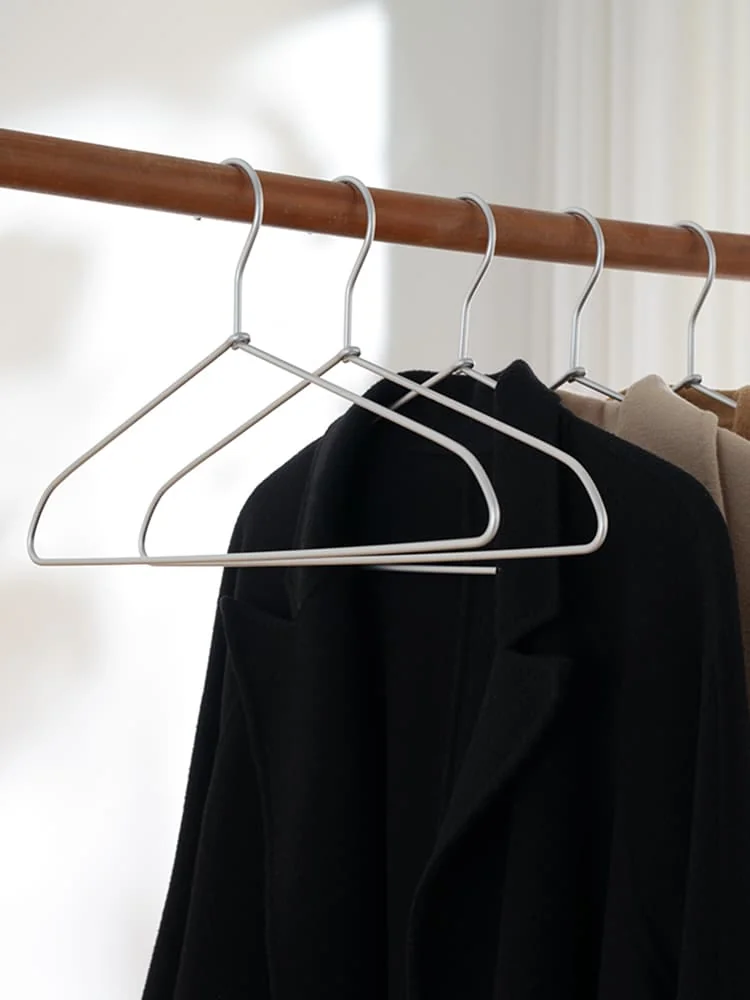 Space Saving Hangers 41cm (16.1″) | Fanan