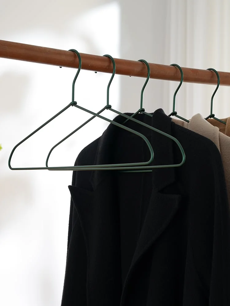 Space Saving Hangers 41cm (16.1″) | Fanan